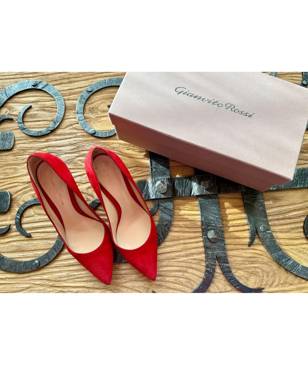 GIANVITO ROSSI Красные замшевые туфли, фото 2