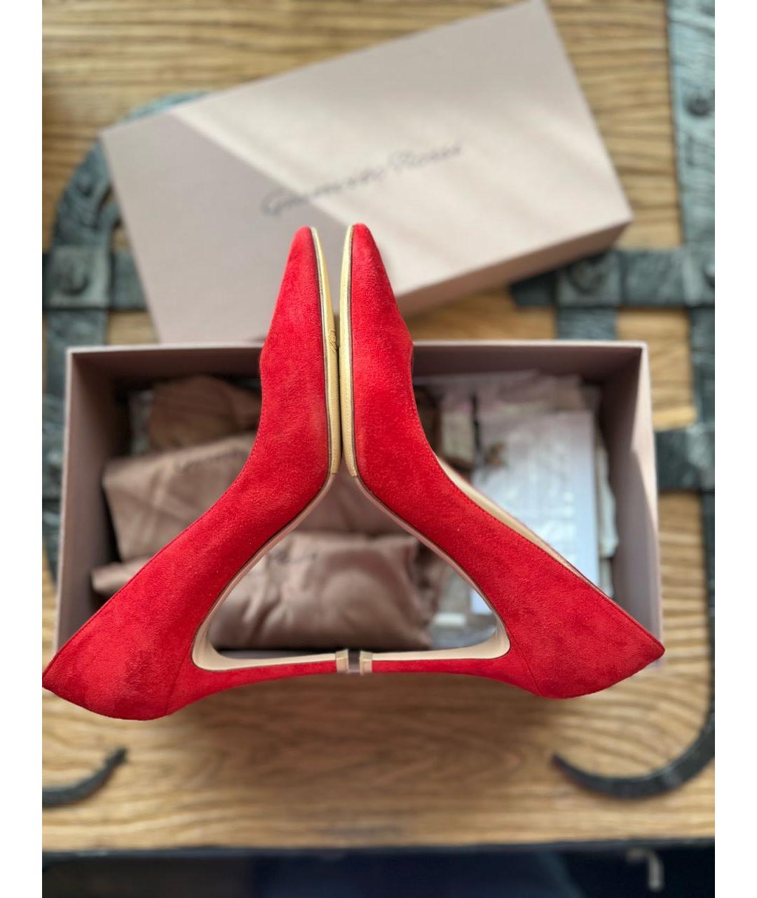GIANVITO ROSSI Красные замшевые туфли, фото 6