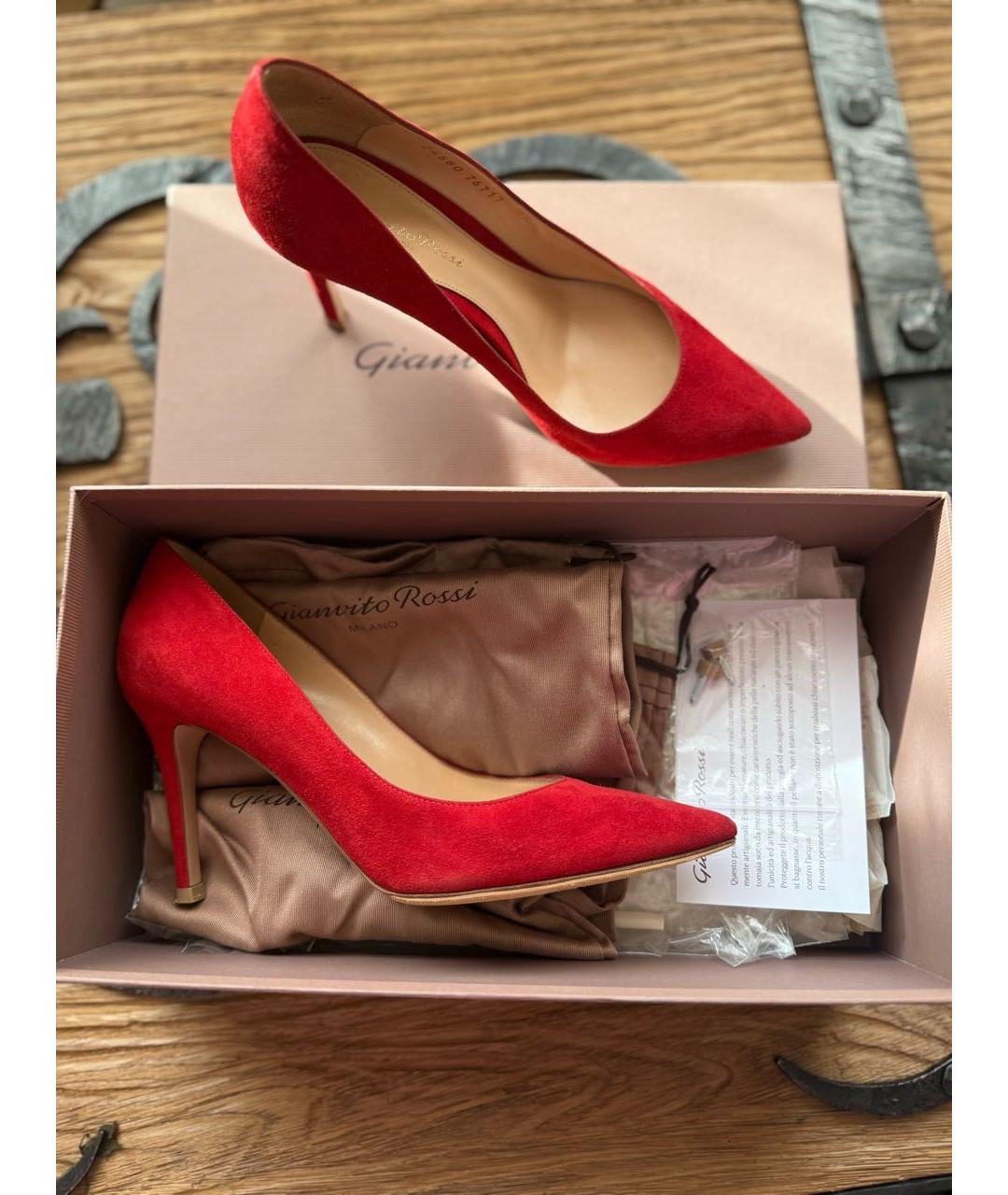 GIANVITO ROSSI Красные замшевые туфли, фото 3