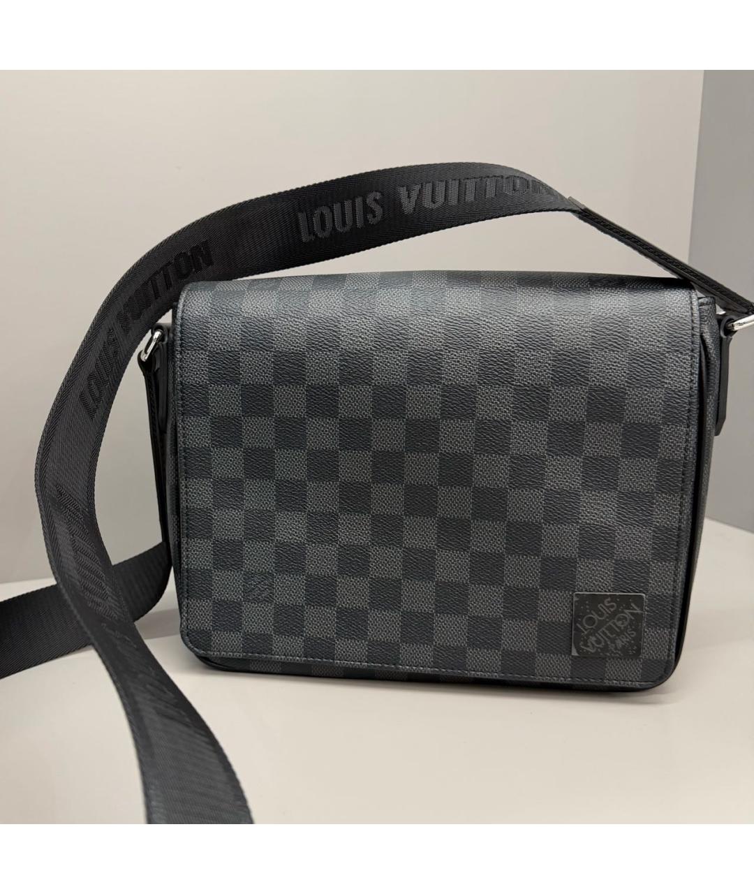 LOUIS VUITTON Антрацитовая сумка на плечо, фото 1