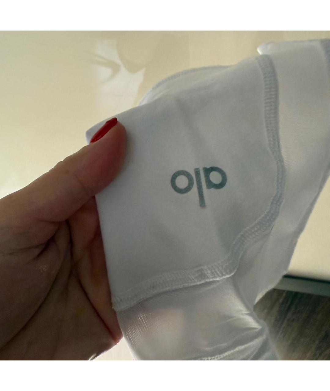 ALO YOGA Белые полиэстеровые спортивные брюки и шорты, фото 3