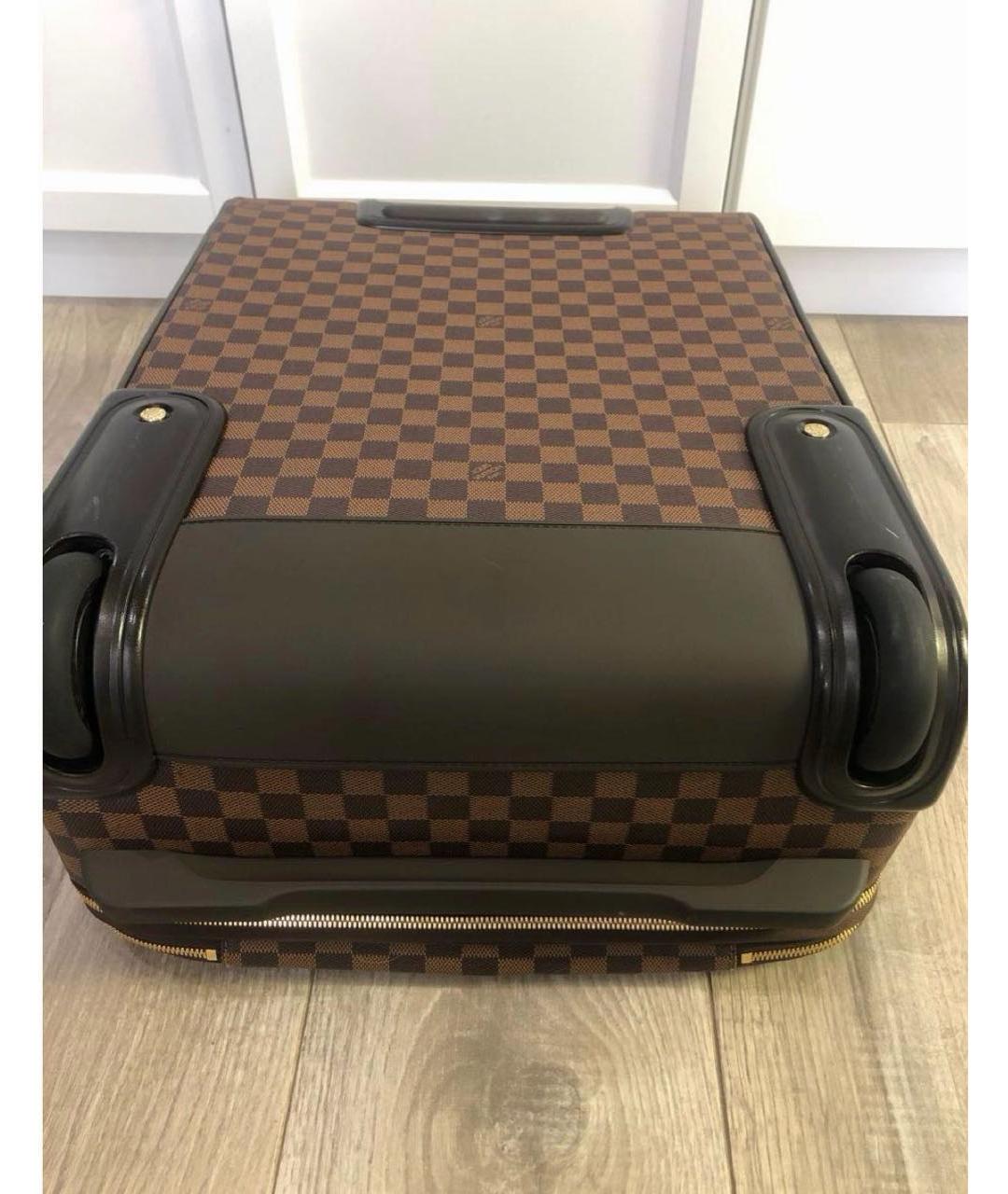 LOUIS VUITTON Коричневый чемодан, фото 3