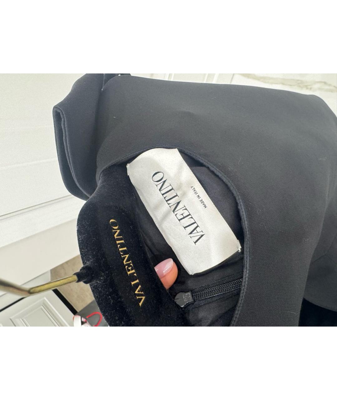 VALENTINO Черное шелковое коктейльное платье, фото 3