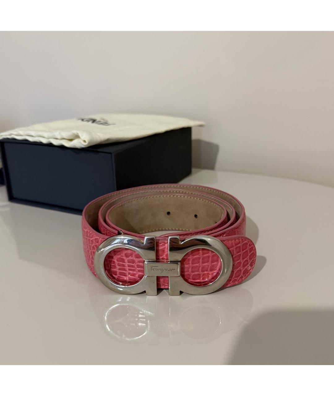 FERRAGAMO Розовый ремень из экзотической кожи, фото 2