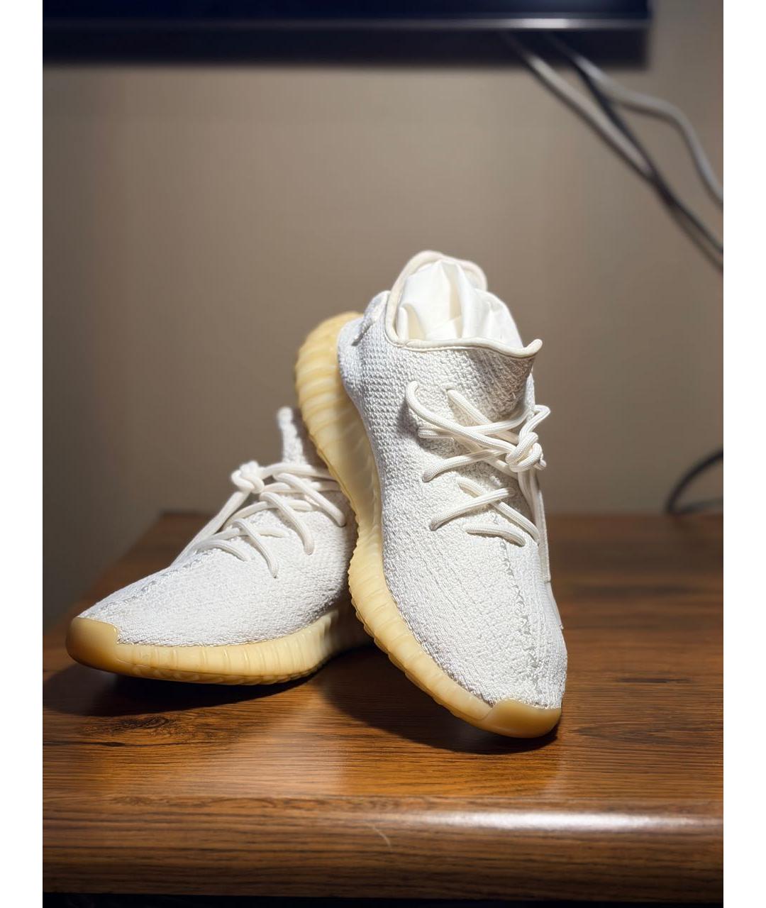 ADIDAS YEEZY Белые текстильные низкие кроссовки / кеды, фото 2