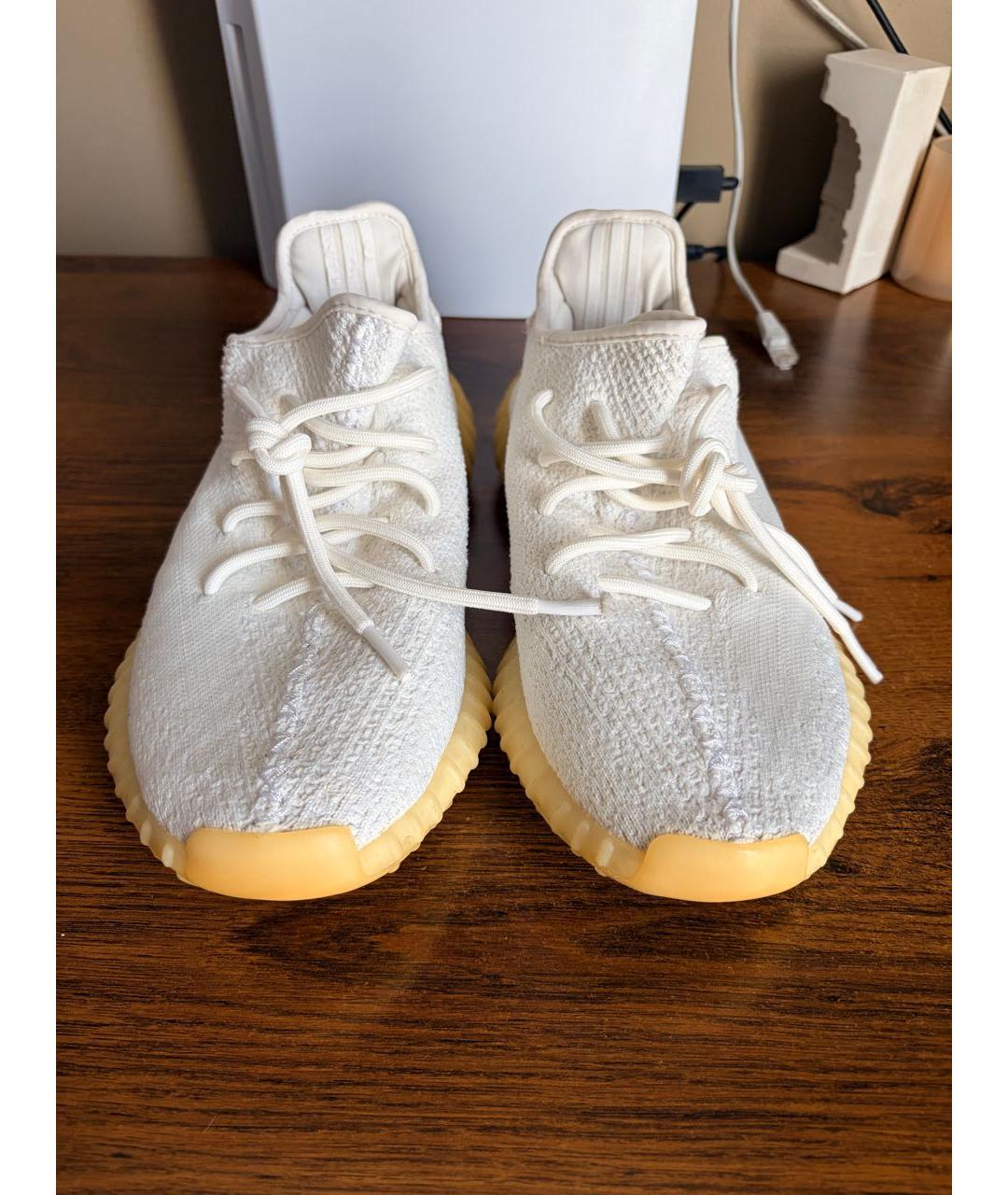 ADIDAS YEEZY Белые текстильные низкие кроссовки / кеды, фото 3