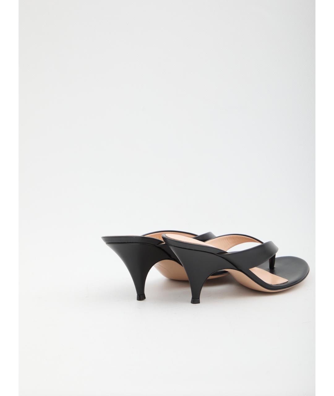 GIANVITO ROSSI Черные кожаные мюли, фото 2