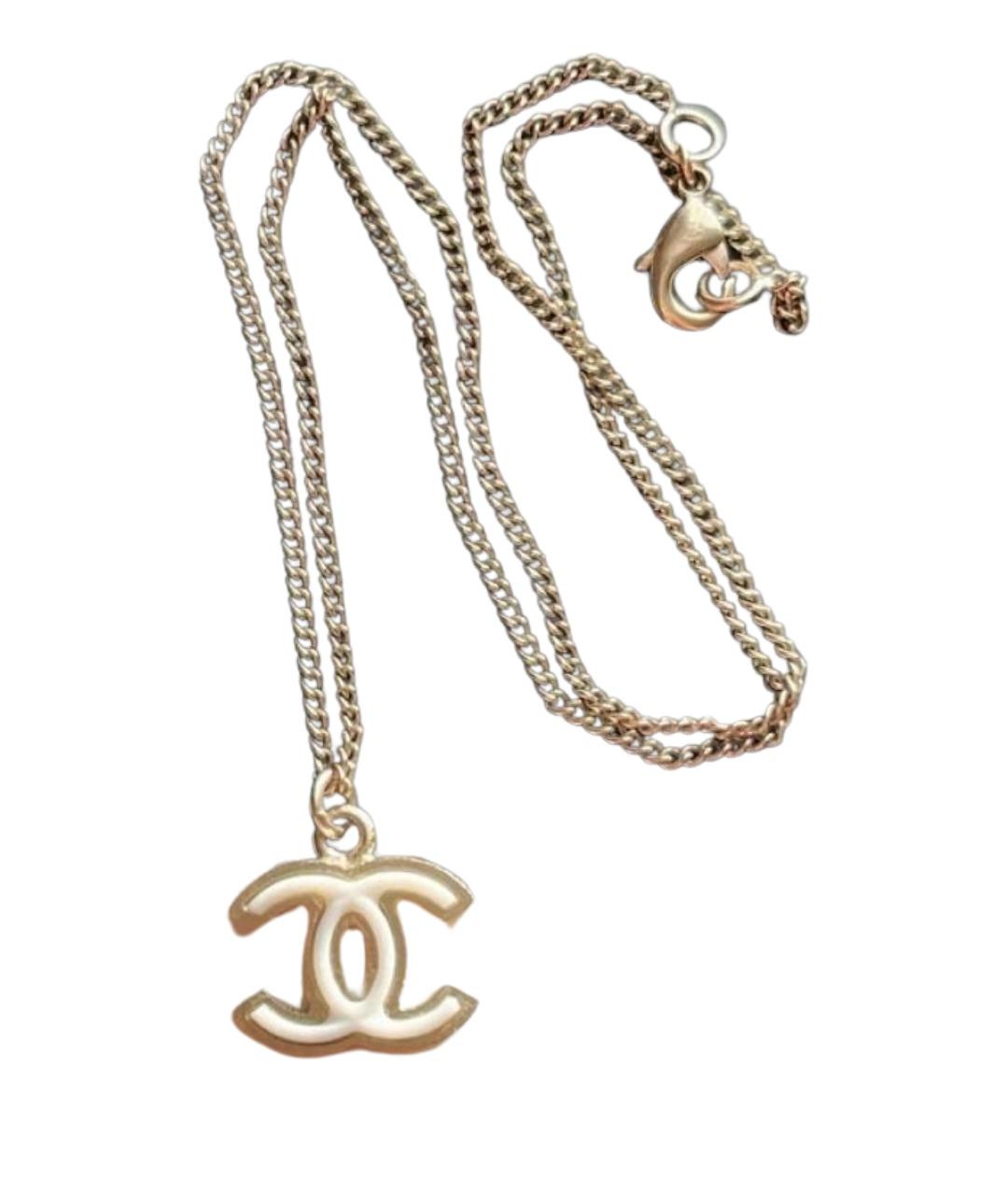 CHANEL Белая металлическая подвеска, фото 1