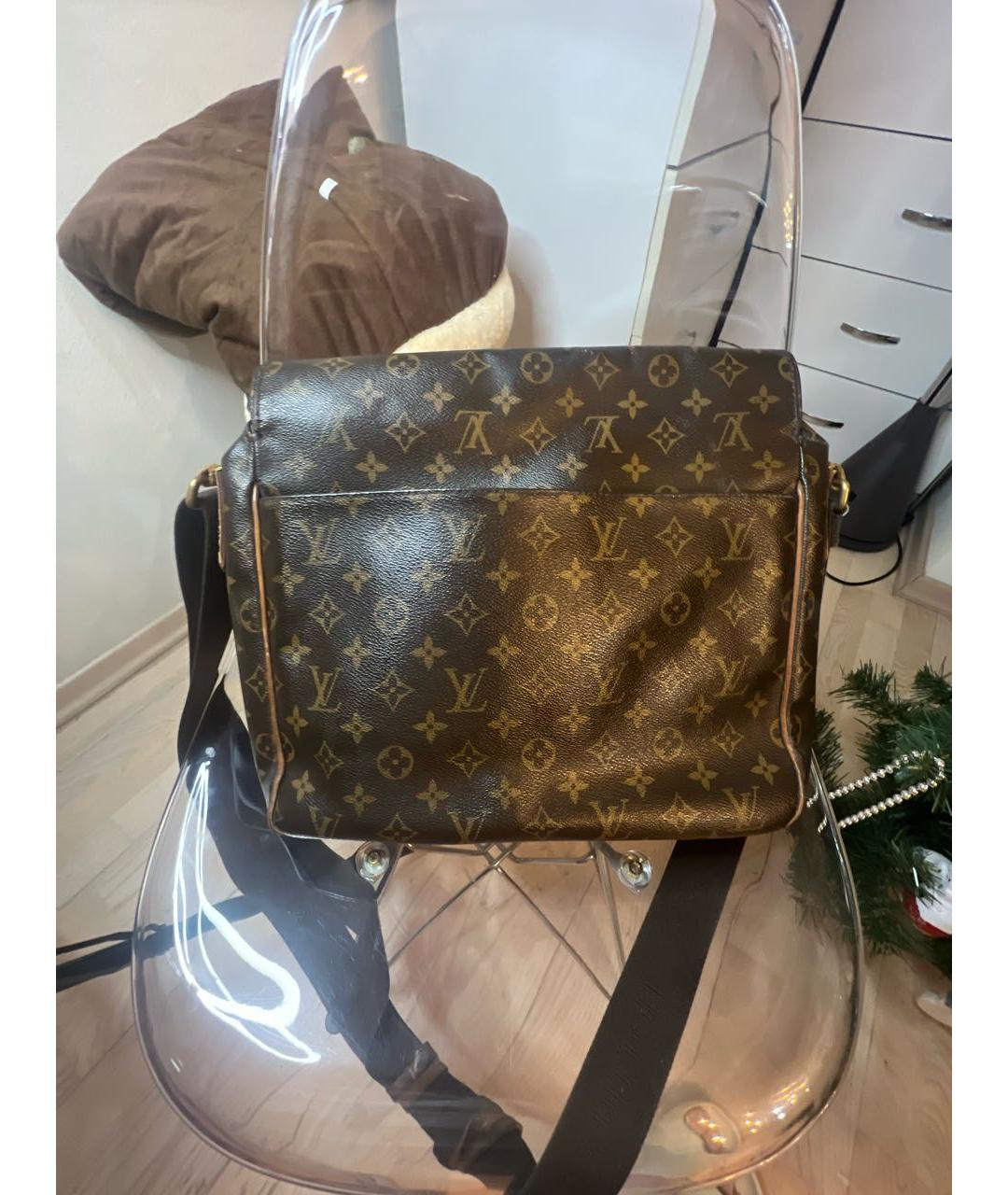 LOUIS VUITTON Коричневая сумка на плечо, фото 3