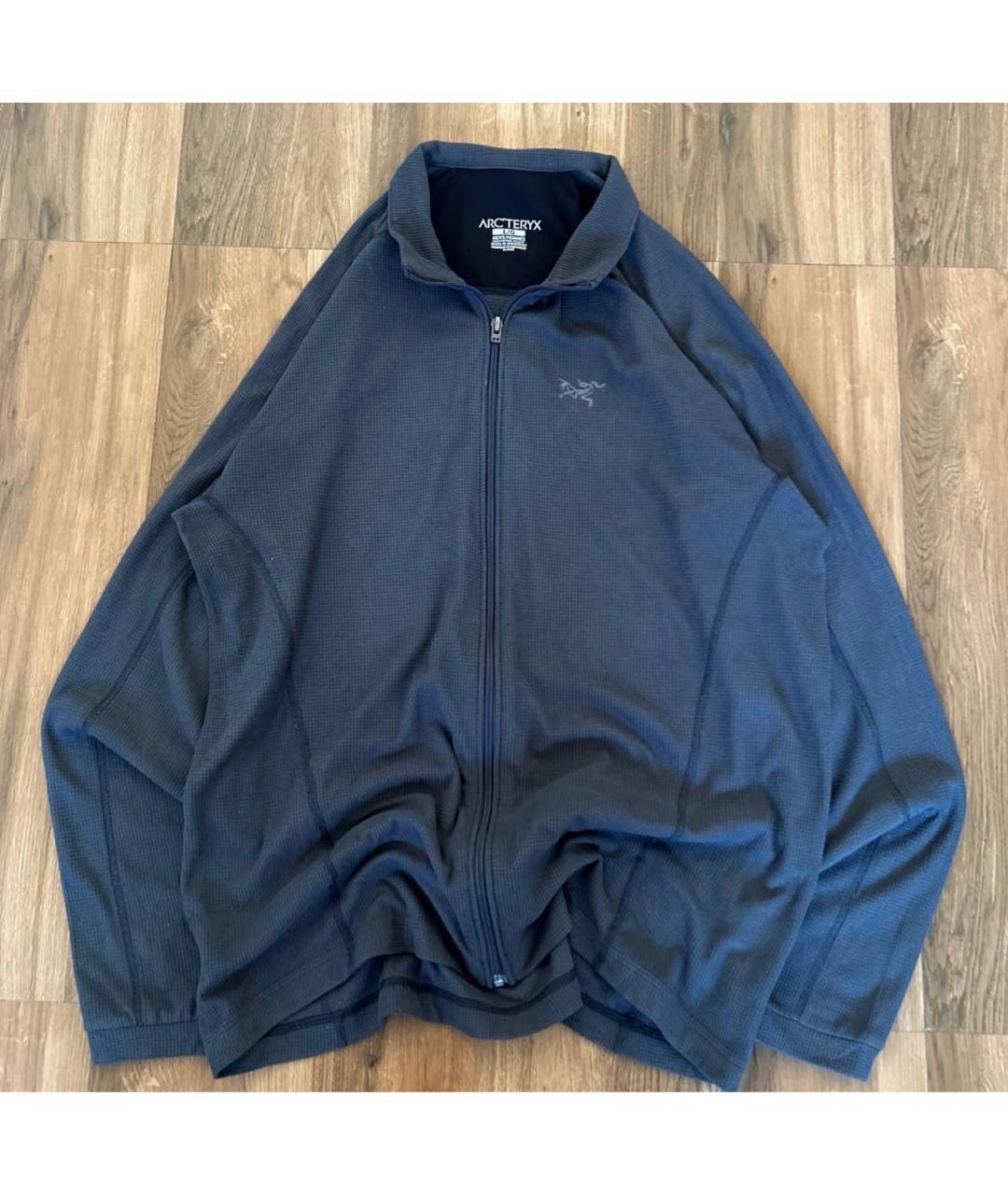 ARCTERYX Серая полиэстеровая спортивная куртка, фото 9