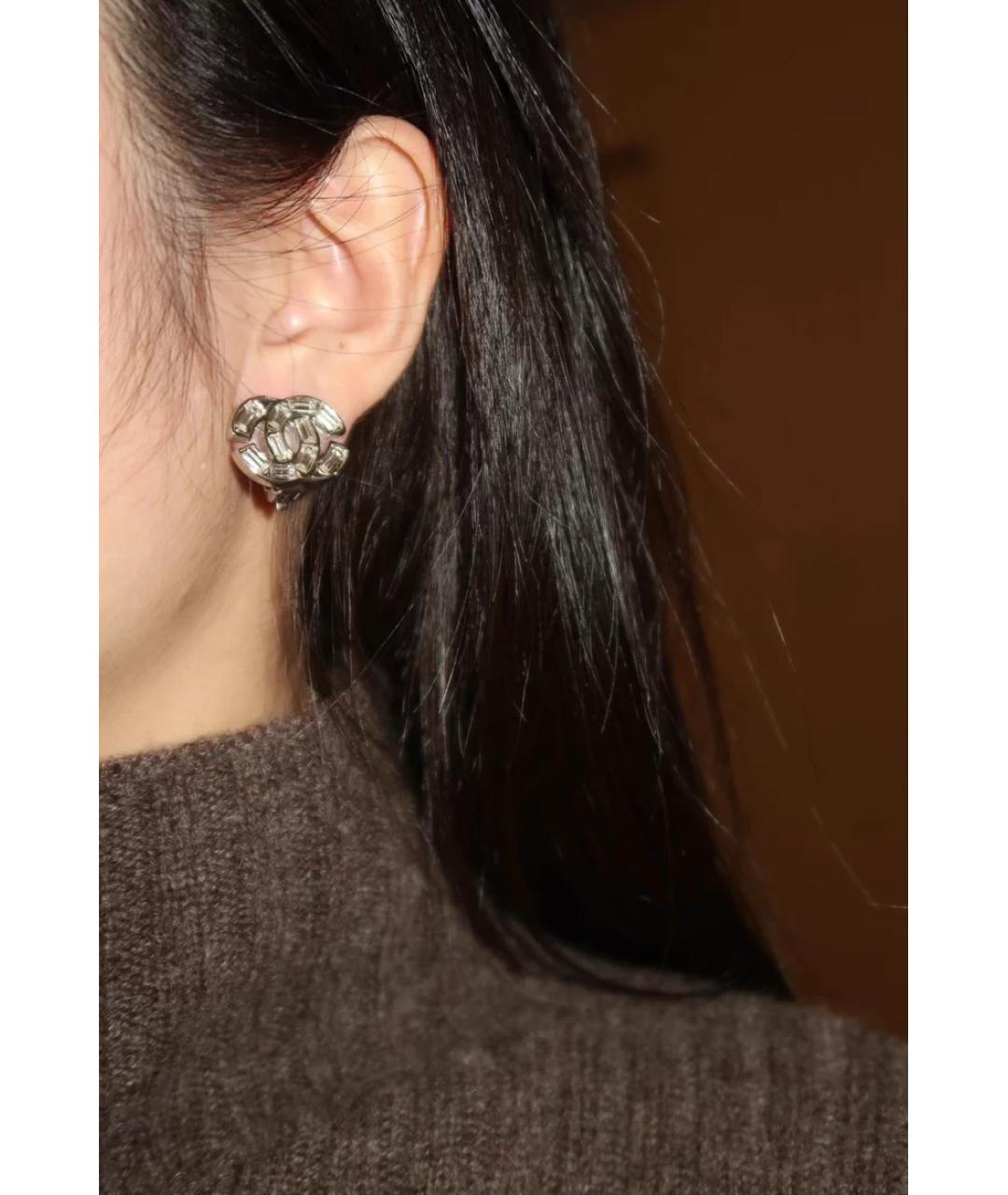 CHANEL Серебряные металлические серьги, фото 2