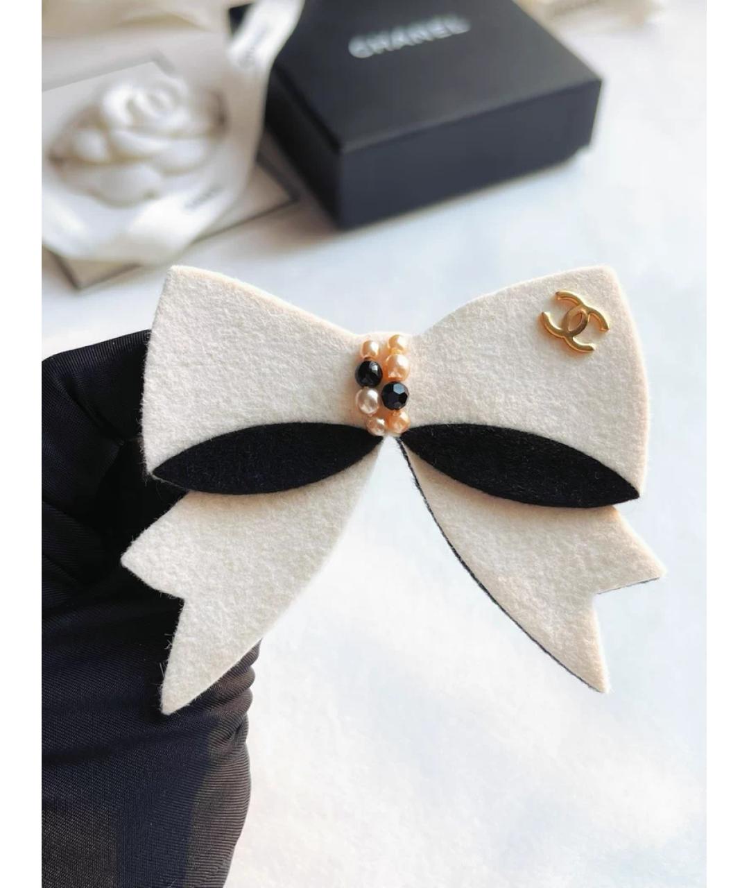 CHANEL Белая булавка / брошь, фото 3