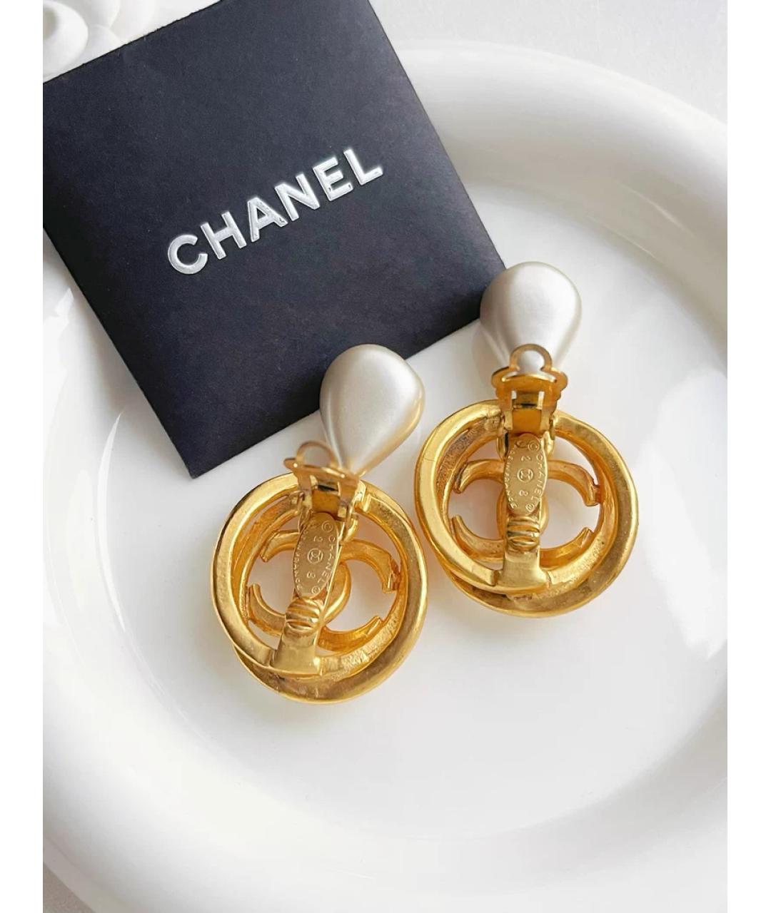 CHANEL Золотые металлические серьги, фото 3