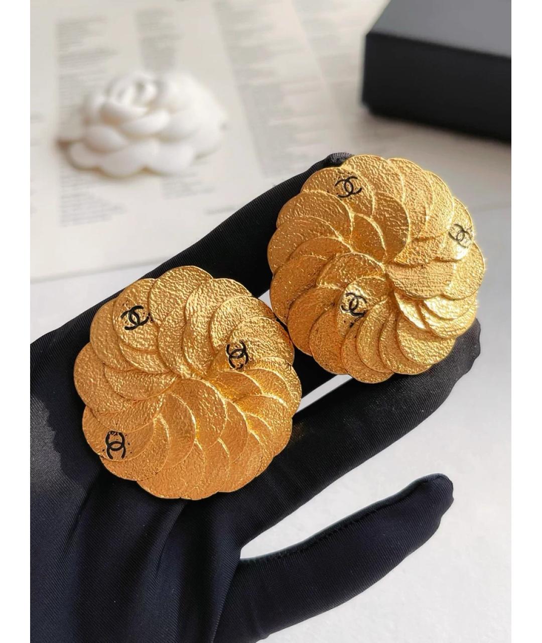 CHANEL Золотые металлические серьги, фото 3