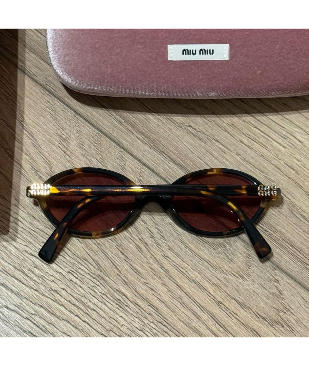 MIU MIU Коричневые пластиковые солнцезащитные очки, фото 2
