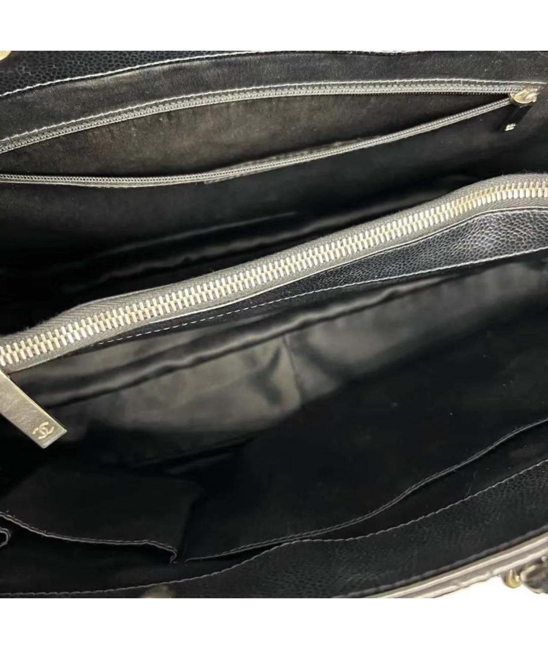 CHANEL Черная кожаная сумка тоут, фото 6