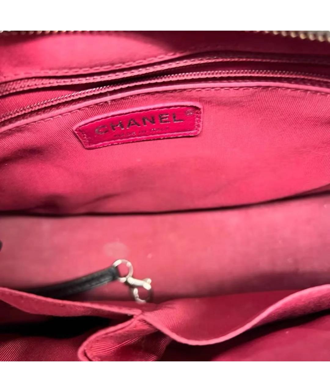 CHANEL Черная кожаная сумка через плечо, фото 7