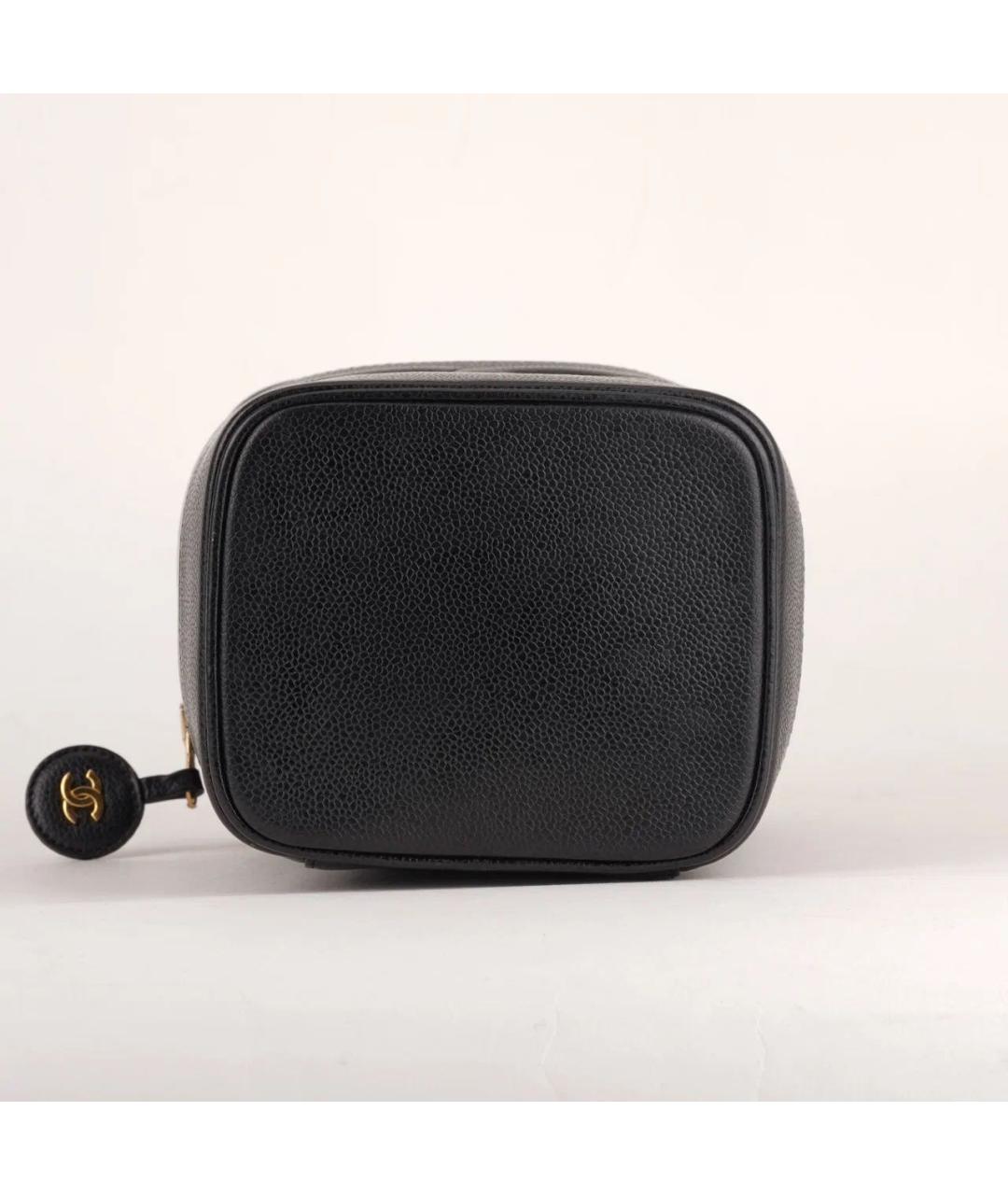 CHANEL Черная кожаная сумка с короткими ручками, фото 6