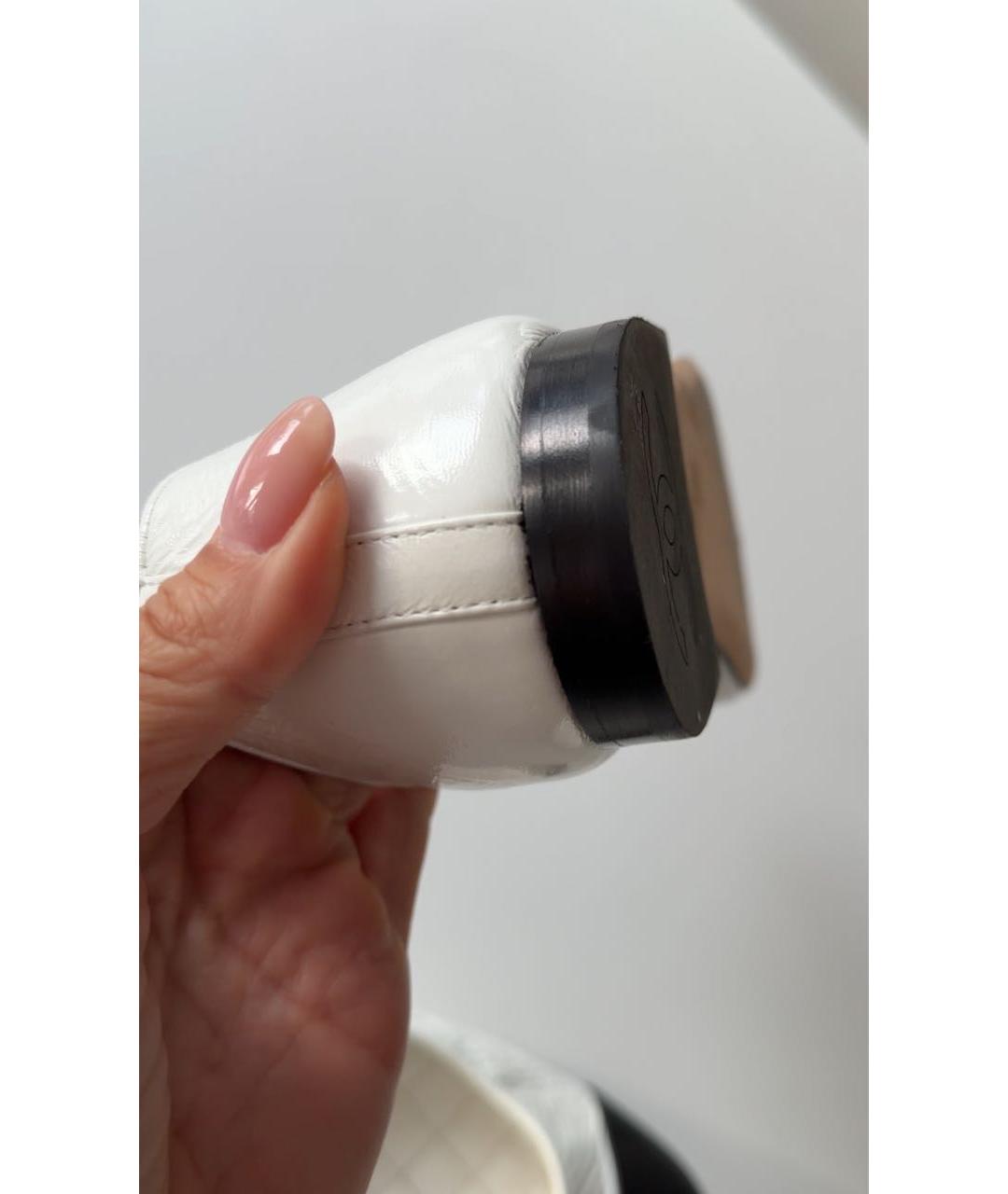 CHANEL Белые кожаные балетки, фото 4