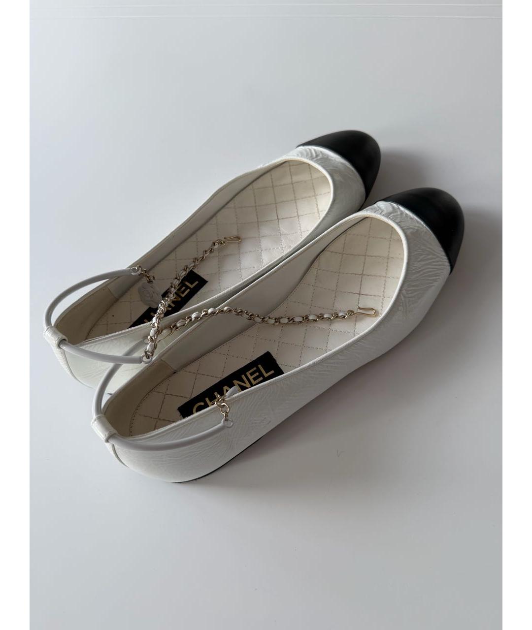 CHANEL Белые кожаные балетки, фото 3