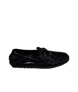 LOUIS VUITTON Мокасины