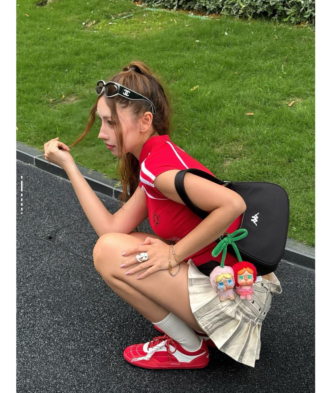 CHANEL Черные пластиковые солнцезащитные очки, фото 5