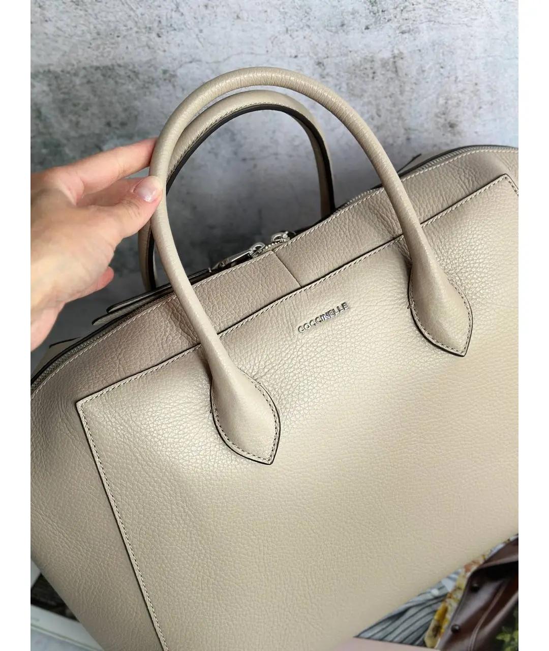 COCCINELLE Бежевая кожаная сумка с короткими ручками, фото 6