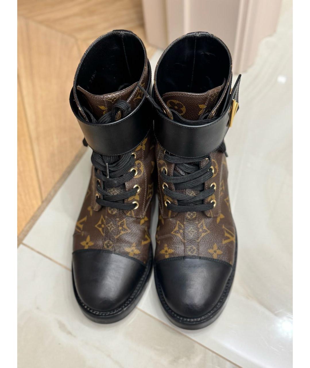 LOUIS VUITTON Коричневые ботинки, фото 2