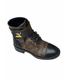 LOUIS VUITTON Ботинки