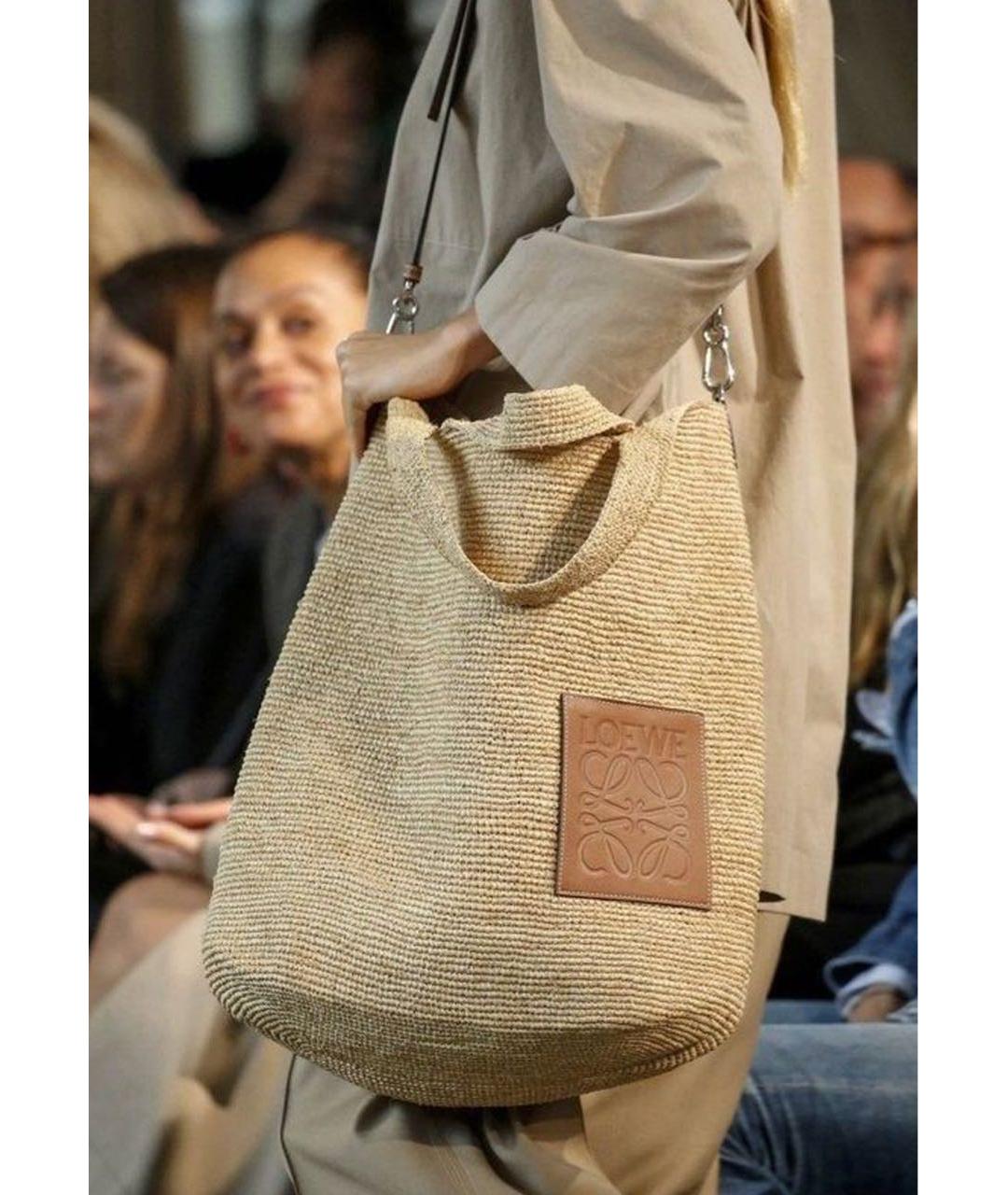 LOEWE Бежевая сумка тоут, фото 5