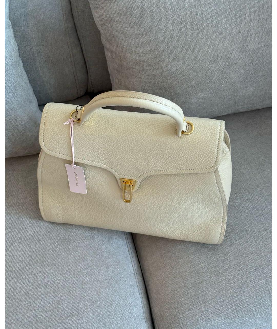 COCCINELLE Бежевая кожаная сумка с короткими ручками, фото 6