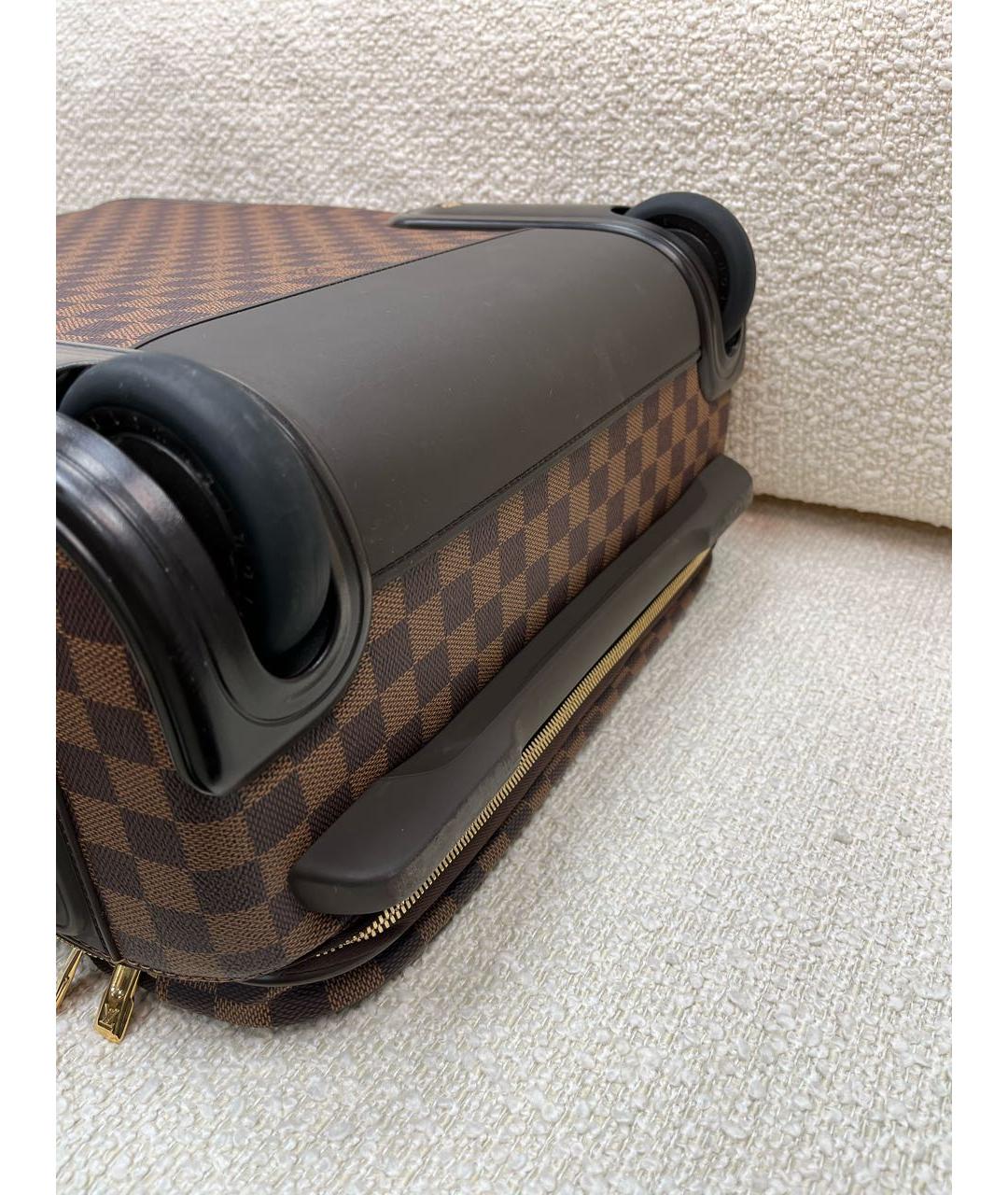 LOUIS VUITTON Коричневый кожаный чемодан, фото 3