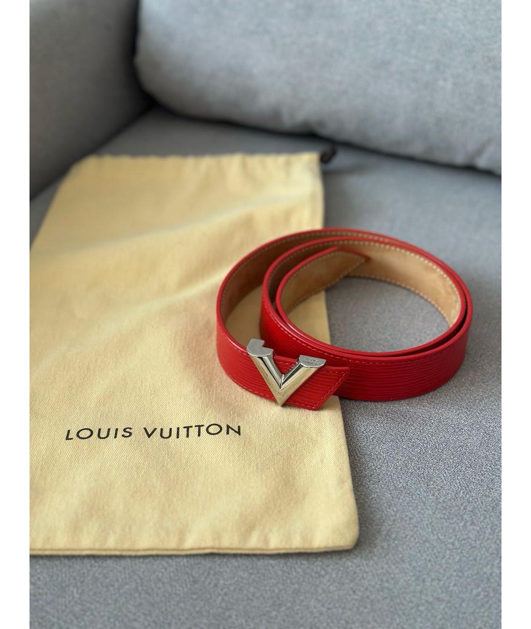 LOUIS VUITTON Красный кожаный ремень, фото 2