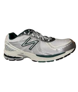 NEW BALANCE Низкие кроссовки / кеды