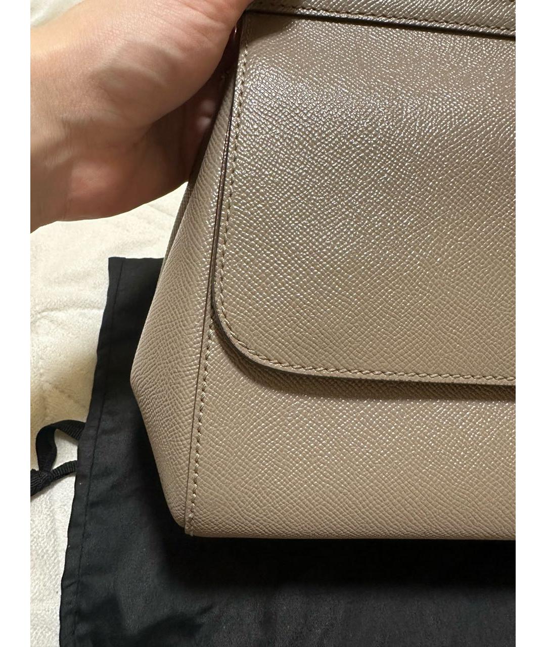 DOLCE&GABBANA Бежевая кожаная сумка через плечо, фото 7