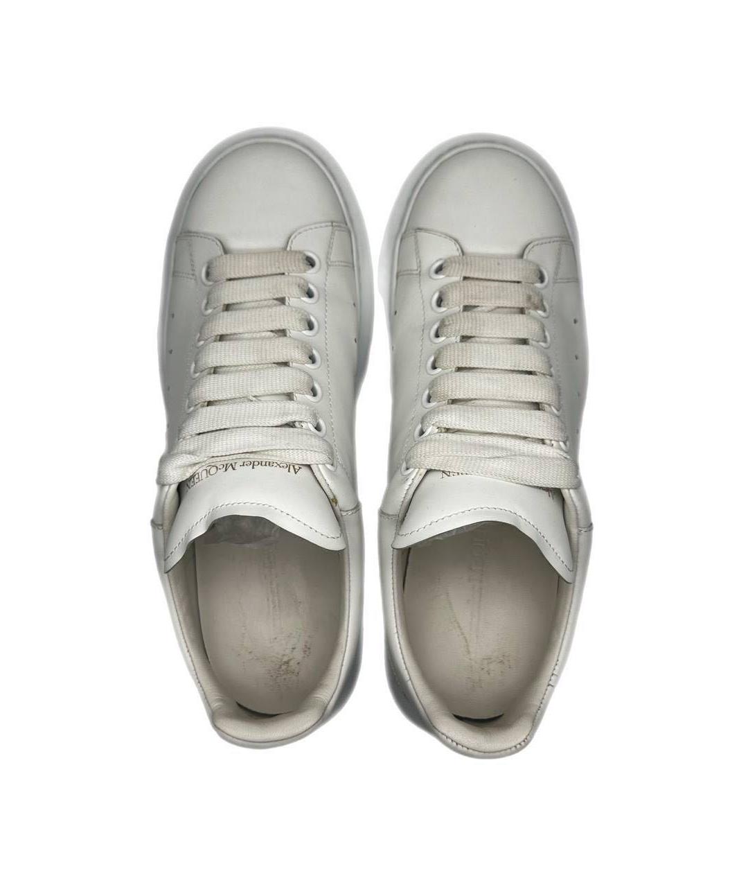 ALEXANDER MCQUEEN Белые кожаные низкие кроссовки / кеды, фото 3