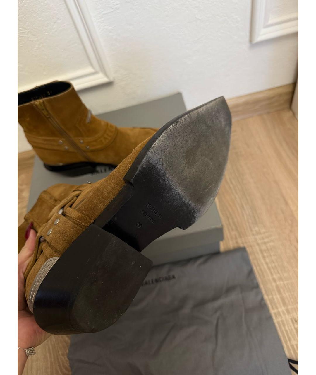 BALENCIAGA Коричневые замшевые полусапоги, фото 6