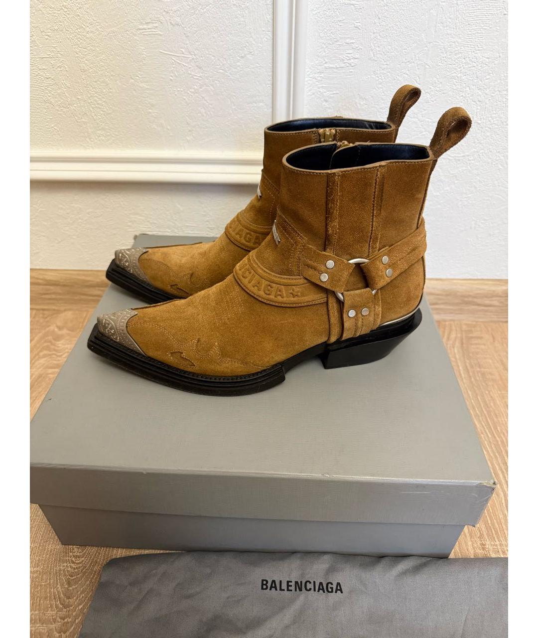 BALENCIAGA Коричневые замшевые полусапоги, фото 4