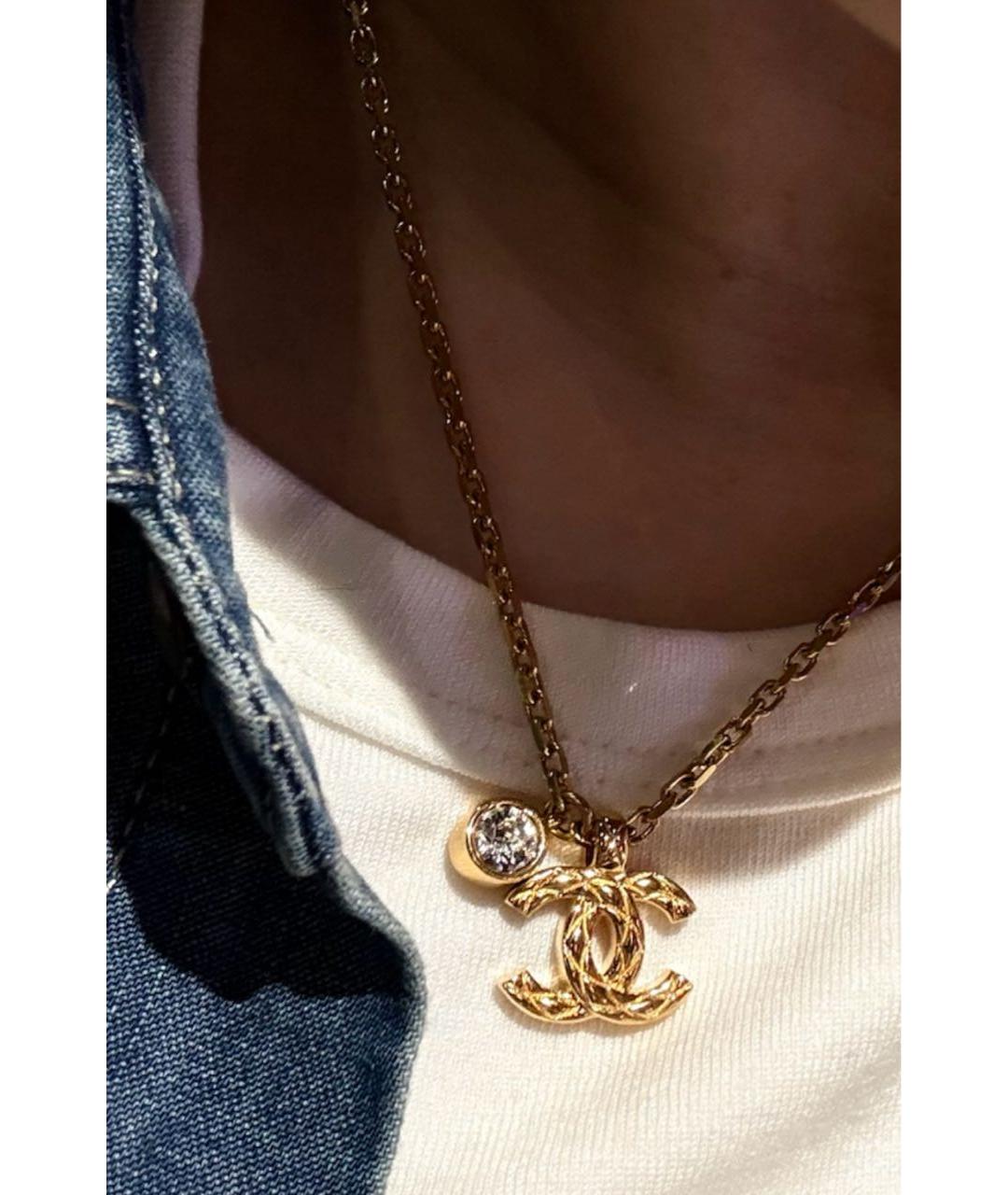CHANEL Золотое металлическое колье, фото 3