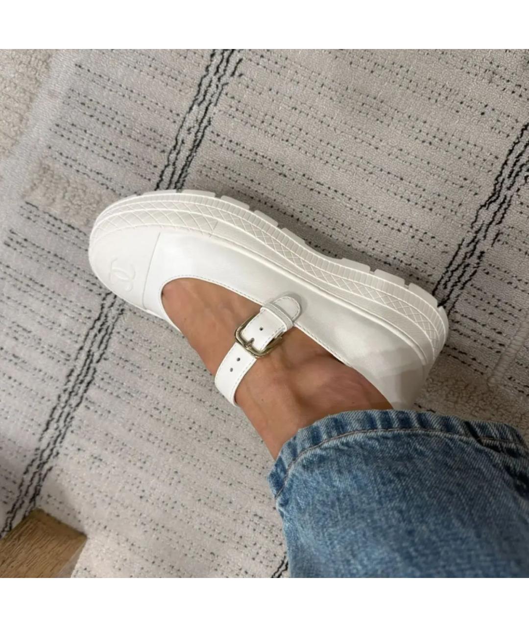 CHANEL Белые текстильные балетки, фото 2