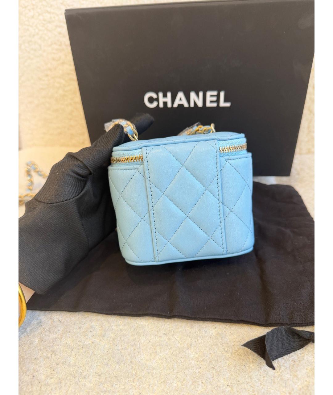 CHANEL Голубая кожаная сумка через плечо, фото 3