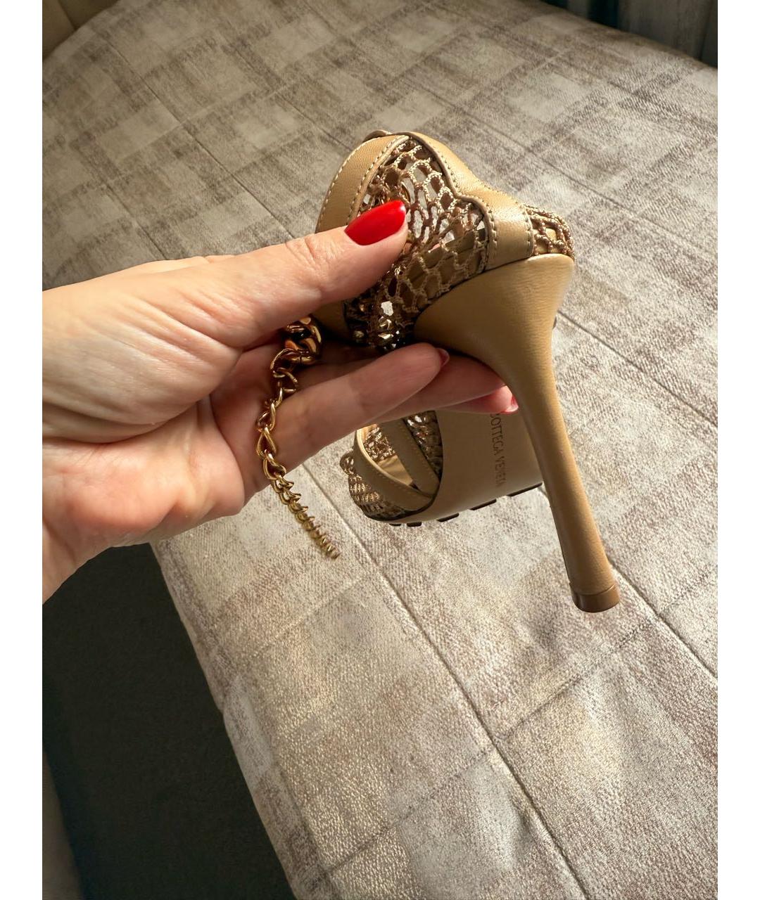 BOTTEGA VENETA Бежевые текстильные туфли, фото 4