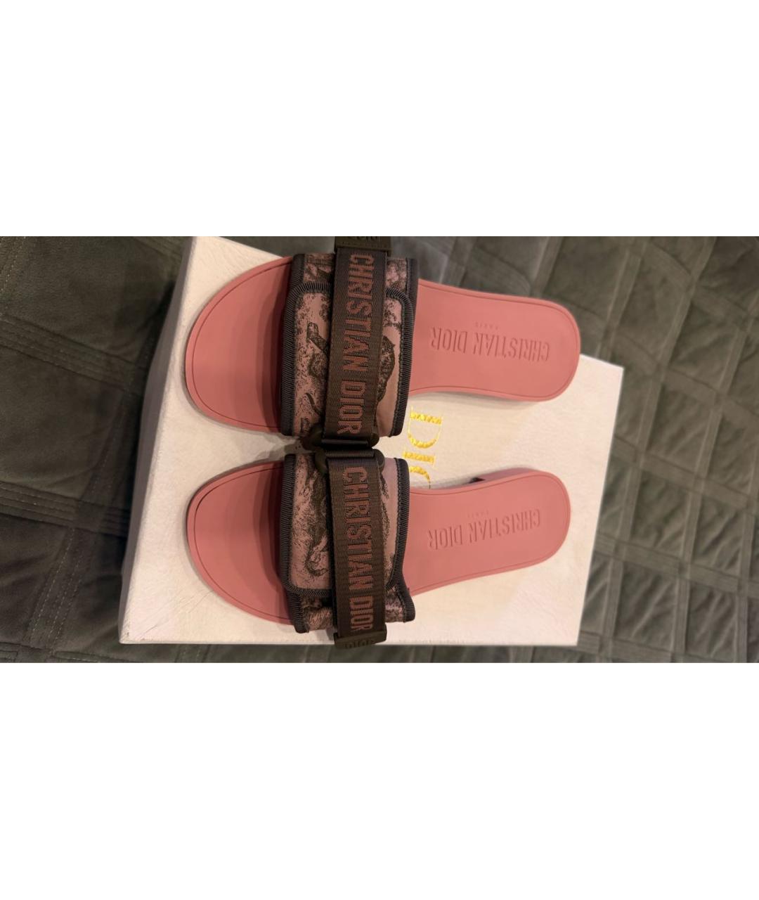CHRISTIAN DIOR Коралловые текстильные шлепанцы, фото 2