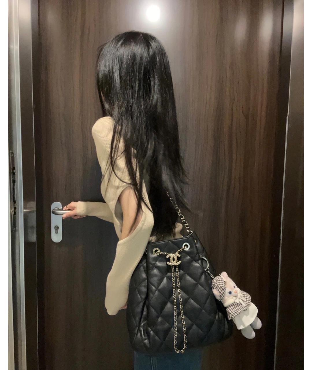 CHANEL Черная кожаная сумка через плечо, фото 8