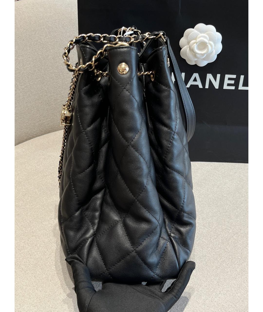 CHANEL Черная кожаная сумка через плечо, фото 4