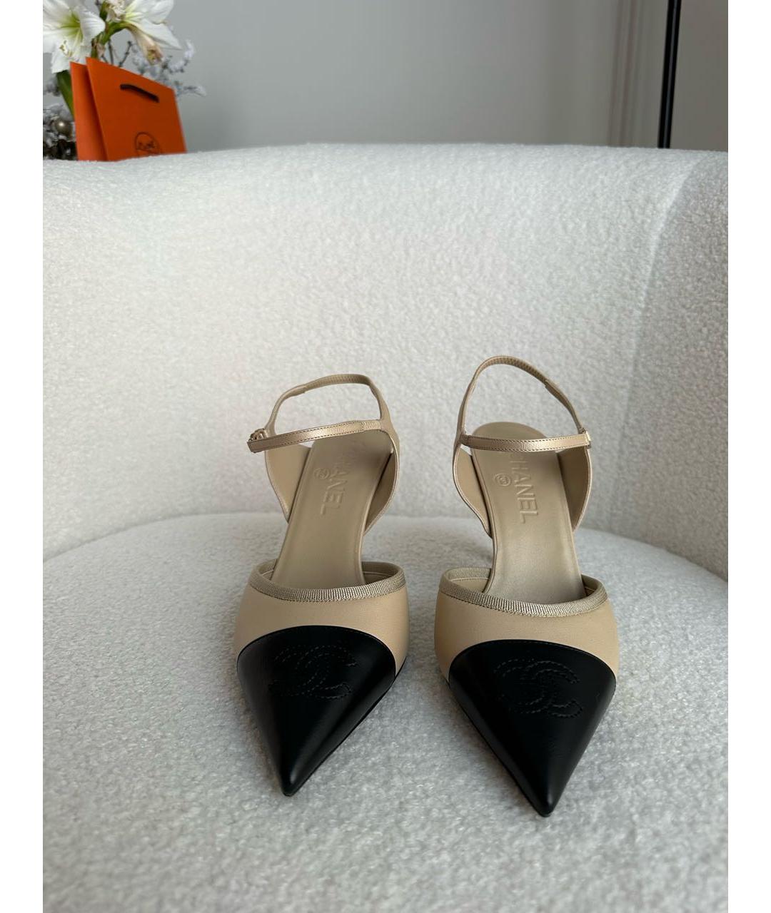 CHANEL Бежевые кожаные туфли, фото 3