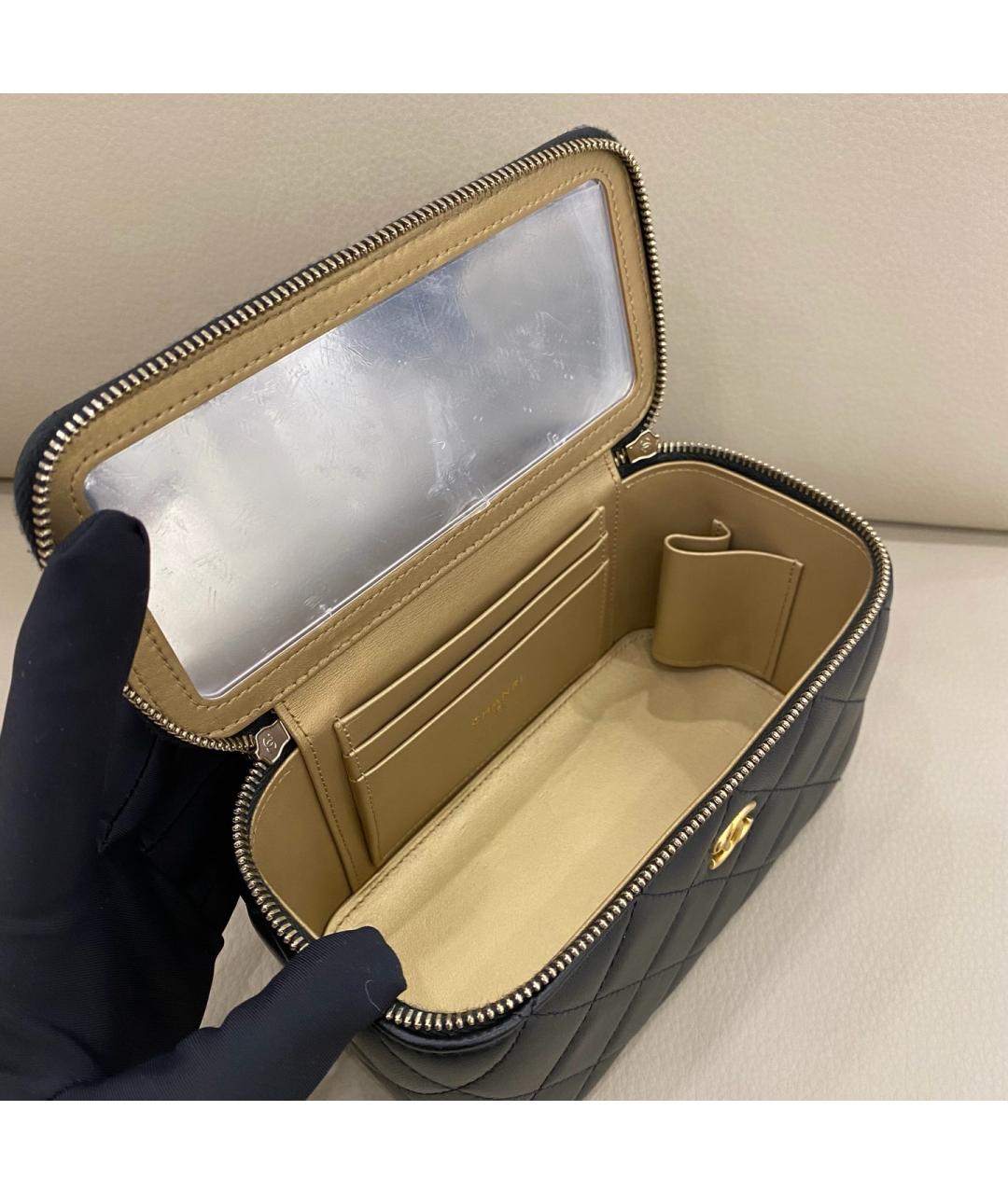 CHANEL Черная кожаная сумка через плечо, фото 9