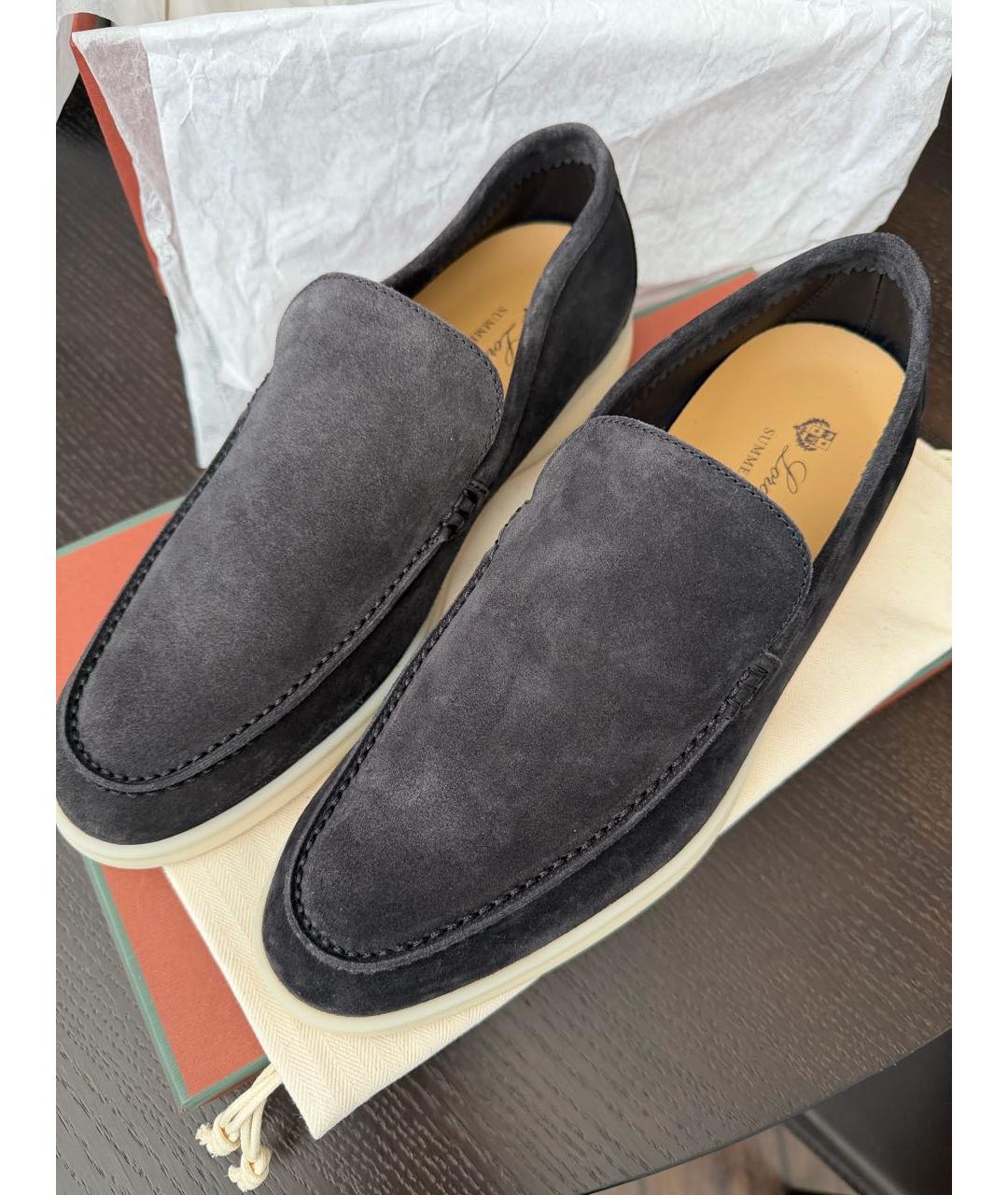 LORO PIANA Антрацитовые замшевые лоферы, фото 4