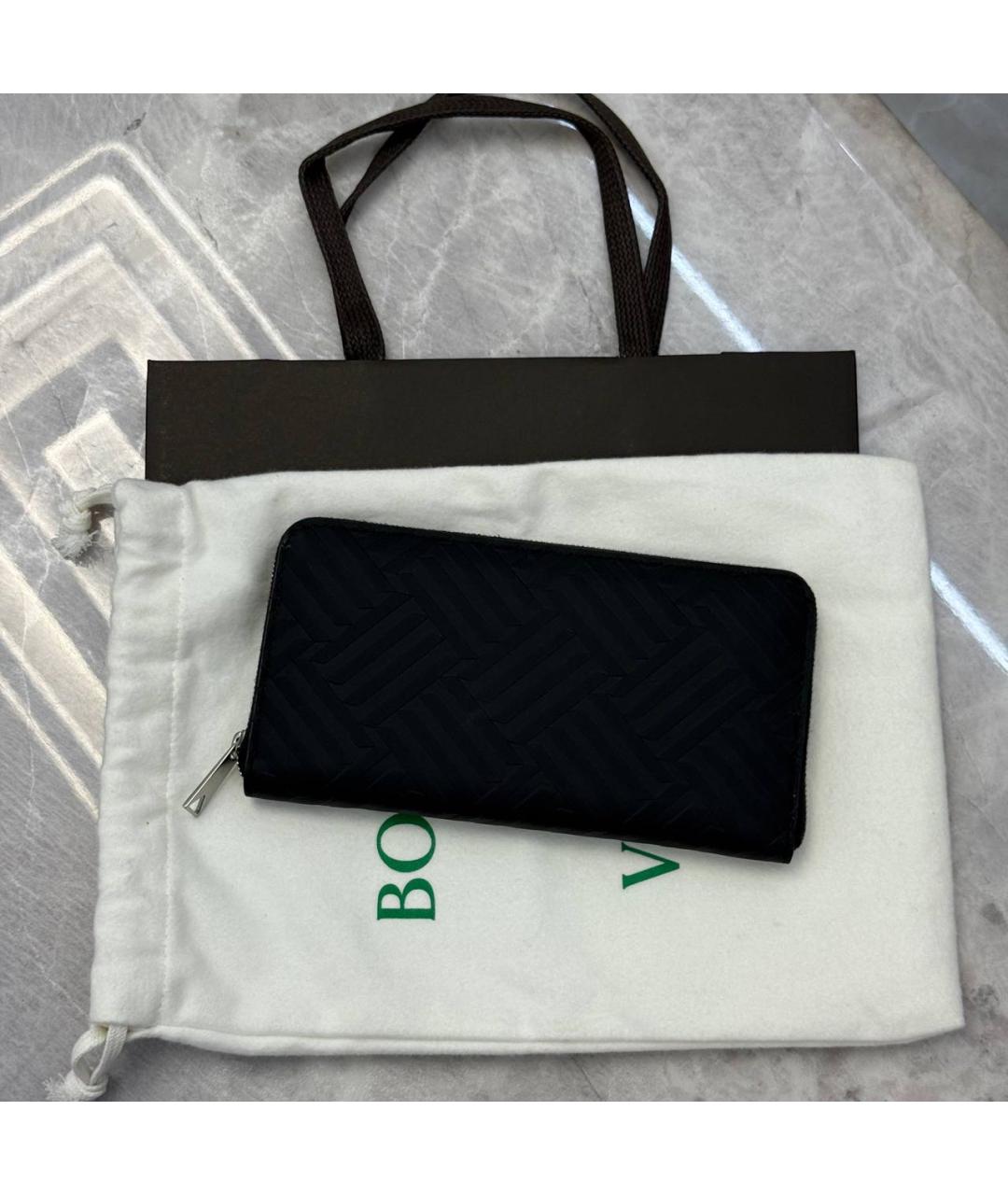 BOTTEGA VENETA Черный кожаный кошелек, фото 2