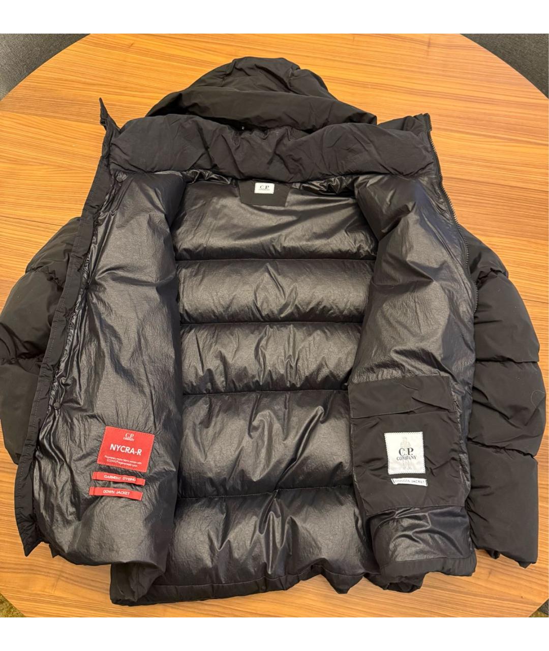 CP COMPANY Черный полиамидовый пуховик, фото 4